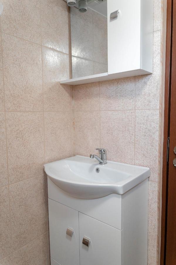 La Fanar Guesthouse Curtea de Argeş Buitenkant foto